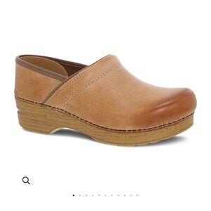 Dansko clog Professional